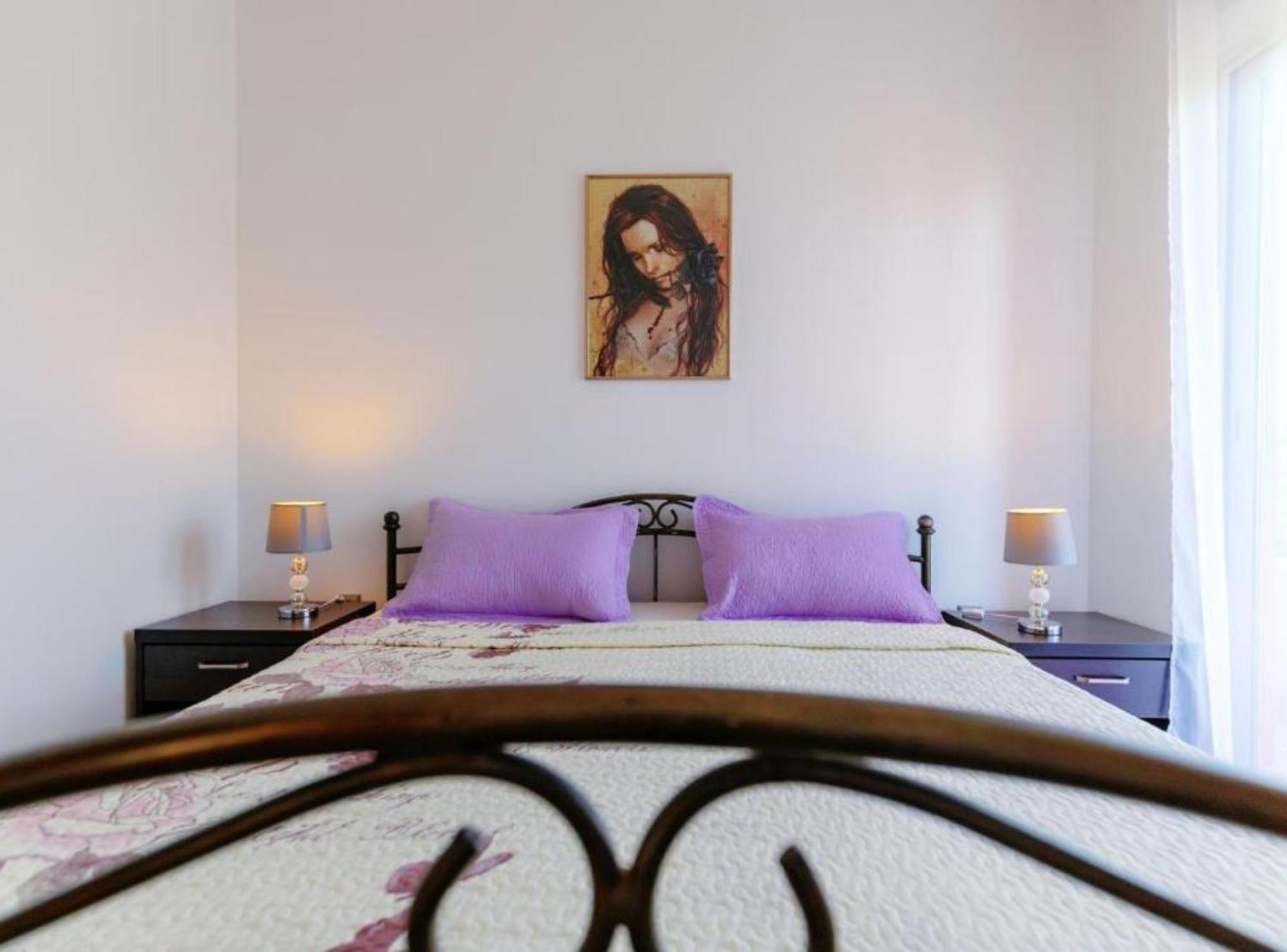 M&B Apartment Bibinje Bagian luar foto